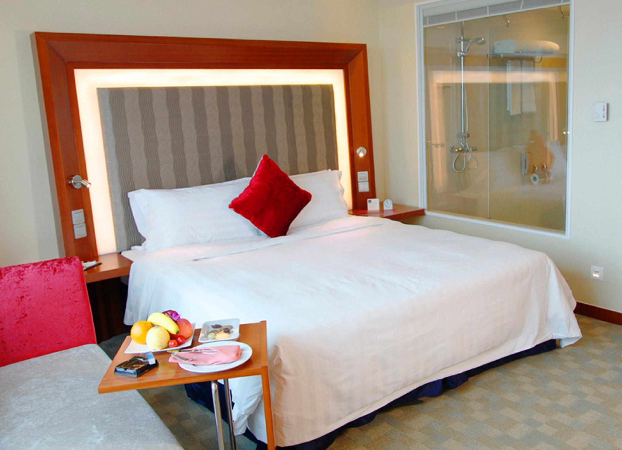 Novotel Atlantis Shanghai - Price And Value Breakfast In The Clouds With River View In The Revolving Restaurant &24H Free Self-Laundry Шанхай Екстер'єр фото