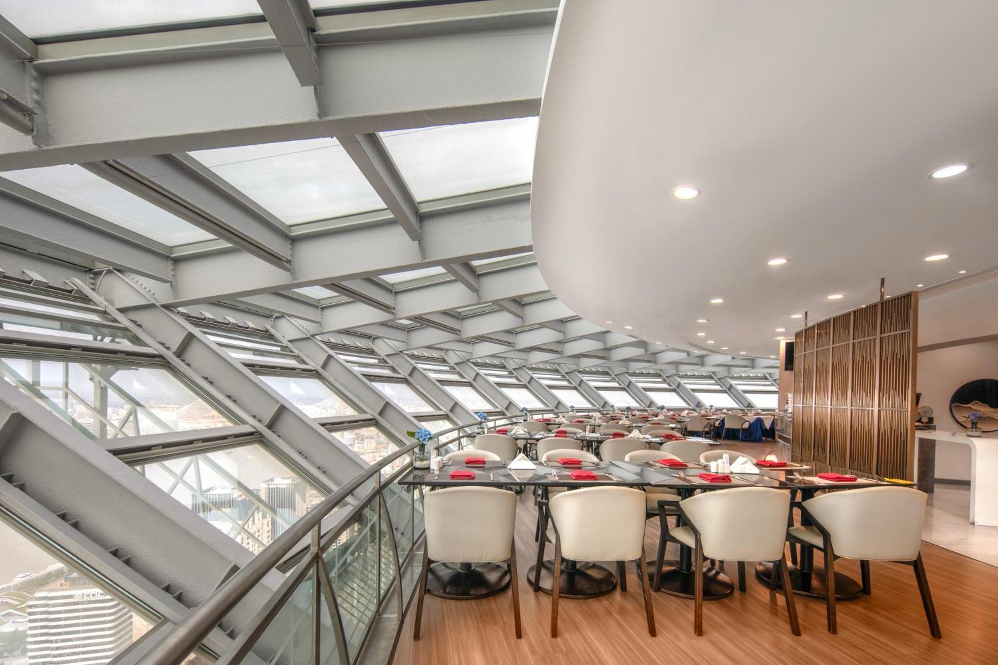 Novotel Atlantis Shanghai - Breakfast In The Clouds With River View In The Revolving Restaurant & 24Hours Free Self-Laundry Екстер'єр фото